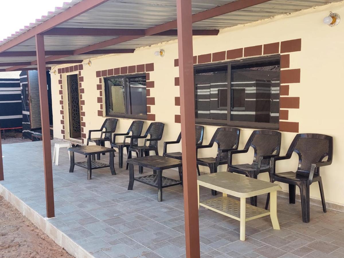 Wadi Rum Oryx Hostel & Tours Ngoại thất bức ảnh