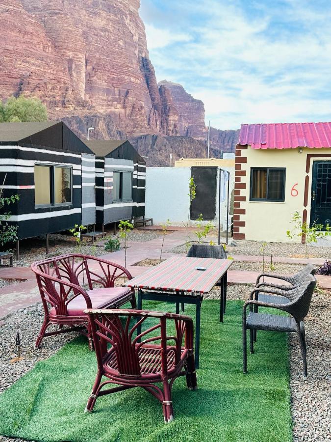 Wadi Rum Oryx Hostel & Tours Ngoại thất bức ảnh