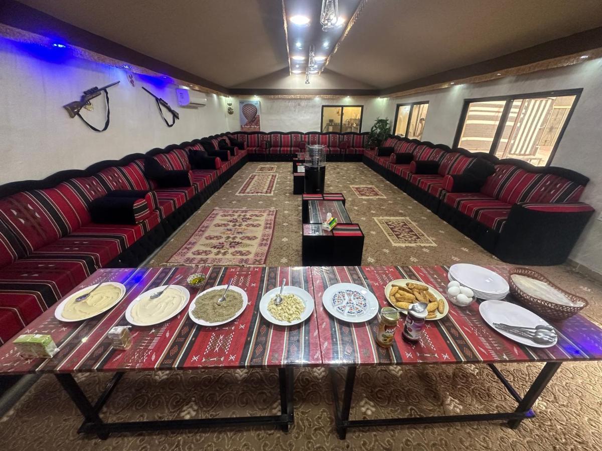 Wadi Rum Oryx Hostel & Tours Ngoại thất bức ảnh