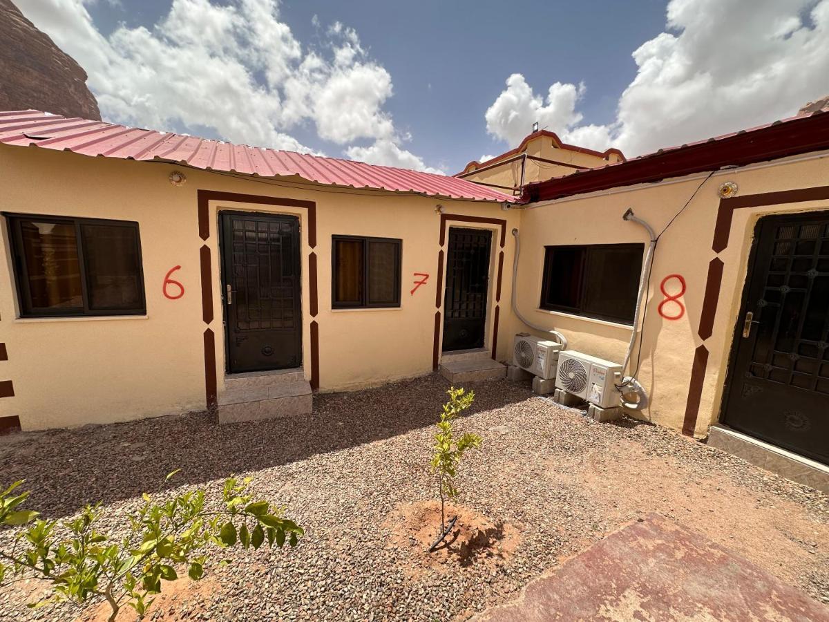 Wadi Rum Oryx Hostel & Tours Ngoại thất bức ảnh