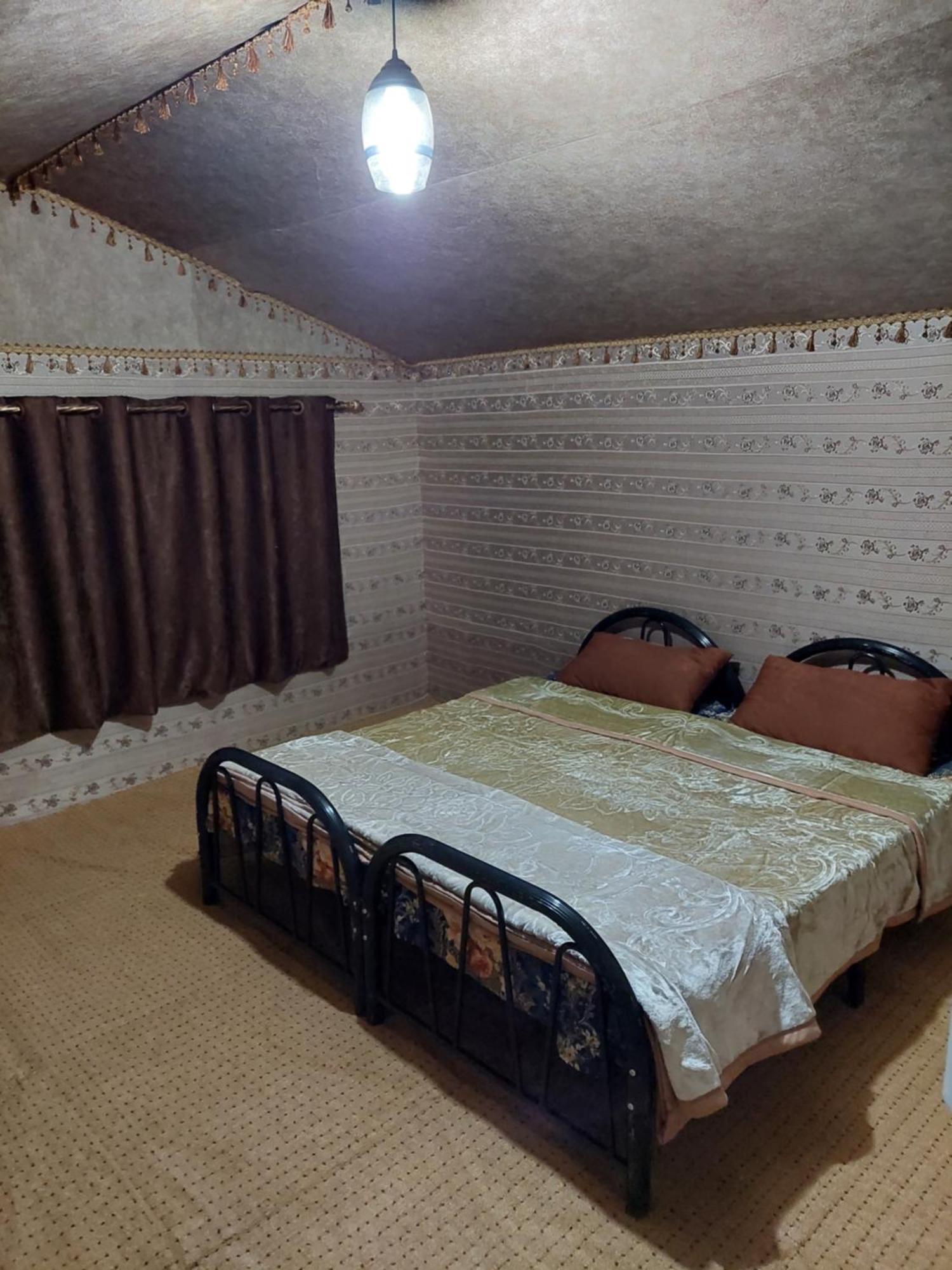 Wadi Rum Oryx Hostel & Tours Phòng bức ảnh
