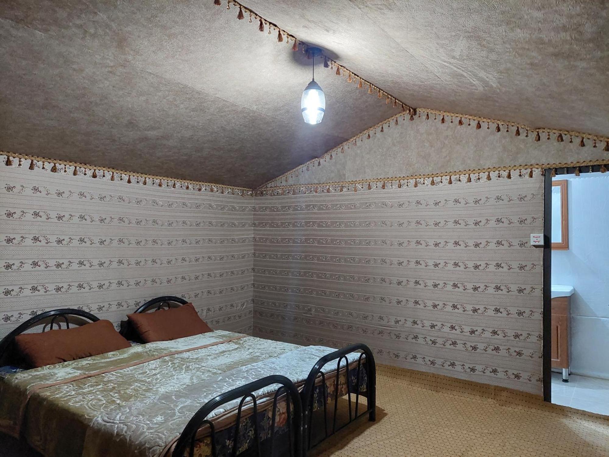 Wadi Rum Oryx Hostel & Tours Phòng bức ảnh